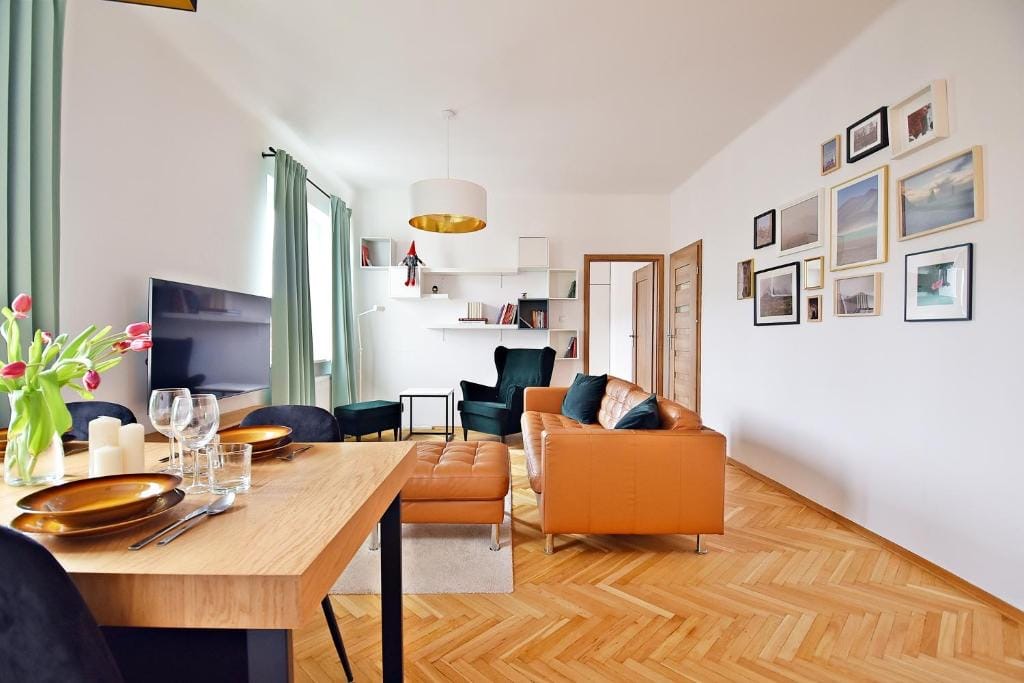 Apartament przy metrze Politechnika.